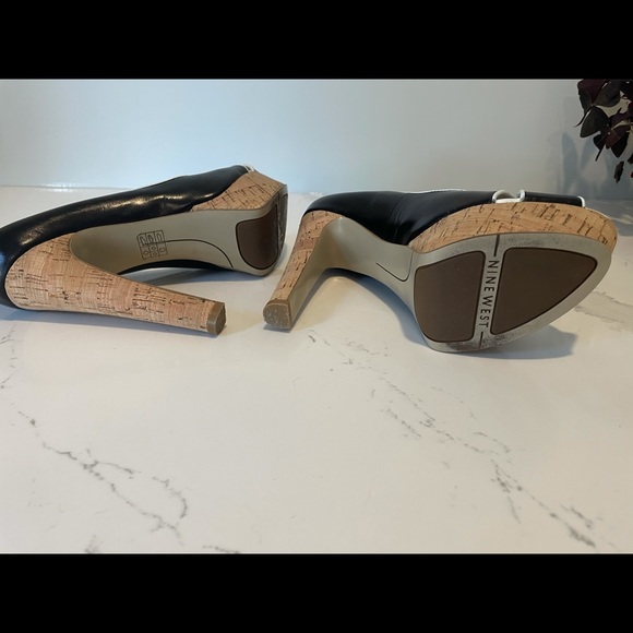 Nine West peep toe heel - Picture 5 of 6